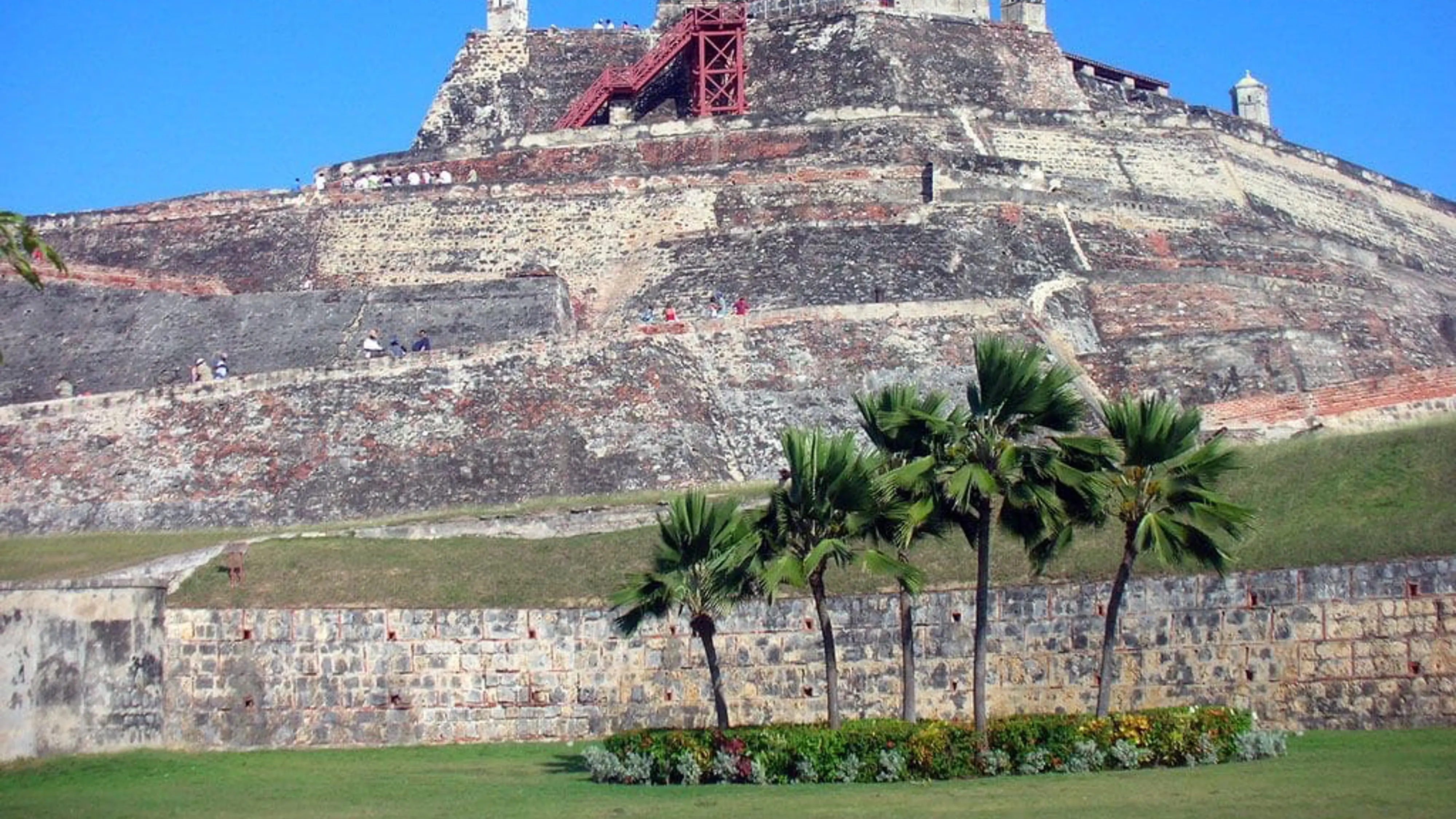 Grupo infinty, turismo, pasadias, transporte en ibagué, colombia